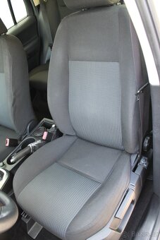 Land Rover Freelander 2.2 TD4 112kW+4x4+AUT+NAVI+P.SERVIS+ - 18