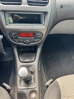 Peugeot 206 CC 1.6i 80kW Klima - 18