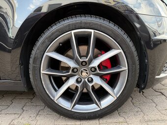 Škoda Octavia 3 RS 2.0TDI 135kW 4x4 DSG Virtual Full LED Qi - 18