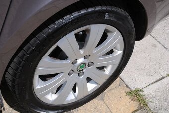 Škoda SUPERB combi 2.0TDi 125kW - 4x4 - tažné - 18
