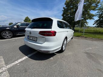 Passat B8 4MOT BiTDi 176kW Highline R-line - 18