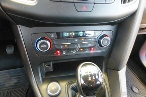 Ford Focus Combi 1.0i,92kw,2018,ČR,1.majitel - 18