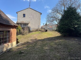 Prodej dvoupodlažního rodinného domu – Kožlany 2 samostatné - 18