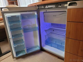 Karavan Hobby excellent 495 obytný přívěs 2010 - 18