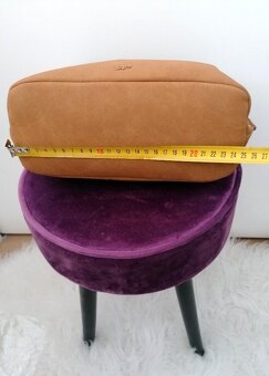 nová kabelka PARFOIS M - 18