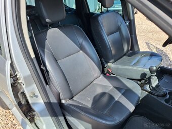 Dacia Duster 1.5 DCi 79KW Tažné, Klima + Zimní kola 1xMajite - 18