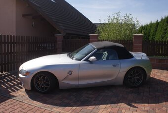 BMW Z4 3.0i (170kw) automa, dovoz DE, xenony, TOP STAV - 18