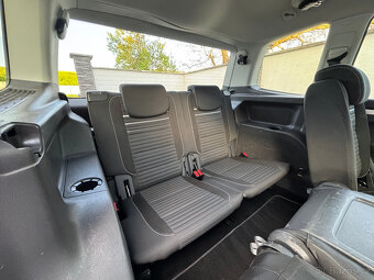 Volkswagen Touran 2.0 TDI CR Limited ICUP 140PS - 18