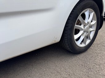 Kia Cee’d 1.6i 93kw - 18