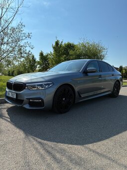 BMW 540i xDrive Individual - 18