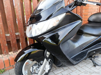 Suzuki burgman An 400 k5 - 18