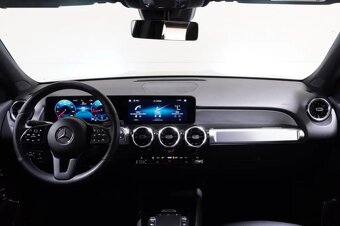 Mercedes-Benz GLB, 200D,4Matic,ČR,AMG,DPH,Kamera - 18