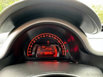Renault Twingo 0,9i 66kw Limited - 18