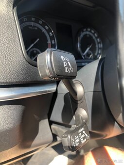 Škoda Karoq, Ambition 2.0 TDI, 4x4, první majitel - 18