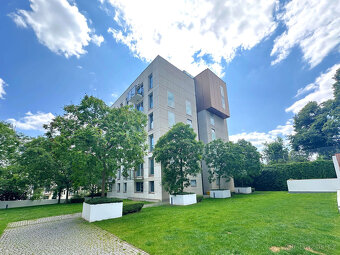 Prodej luxusního mezonetového bytu 4+kk, 99 m² + sklep, Koru - 18