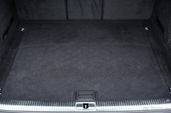 Audi A4 ALLROAD 2.0TDI 140 kW, Tažné, Webasto, 360° kamera - 18