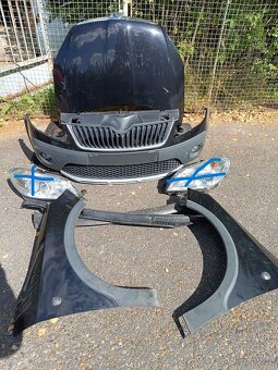 Skoda Roomster scout facelift - předek vozu 1,2 mpi 9910 - 18