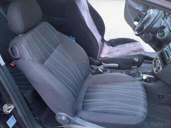 Corsa - 18
