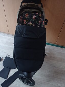 Hauck Runner 3 - šití na zakázku - 18