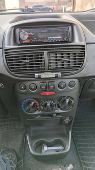 Fiat Punto II 1.2 44KW - 2006 - LPG - po servisu - nová STK - 18
