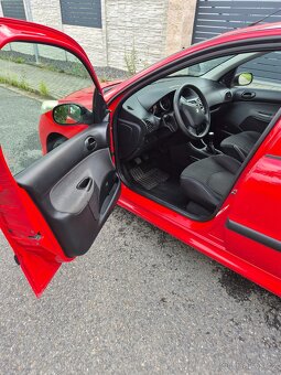 Peugeot 206+...spolehlivé auto za rozumnou cenu - 18