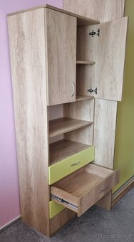 Nábytek do studentského pokoje - 18