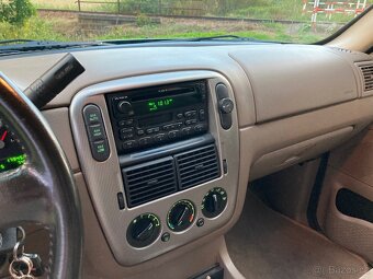 ford explorer 4.0 V6 - 18