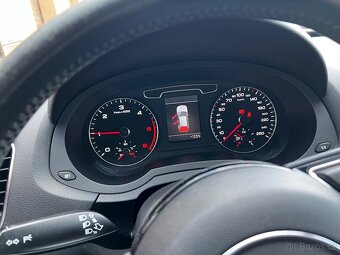 Audi q3 2,0 tdi - 18
