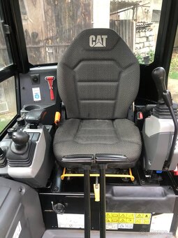 Caterpillar CAT 301.8 - 18