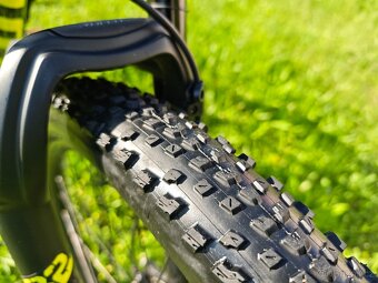 Celoodpružené horské kolo Scott Spark carbon vel.L - 18