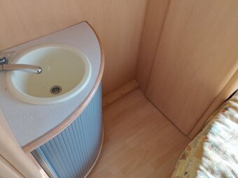 DELTA č.726 pro 4. Fr. postel. Bojler. 1200 kg. Rok 2003 - 18