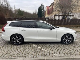 Volvo V 60 - 18