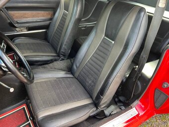 Ford Mustang Mach 1 z roku 1972 - 18
