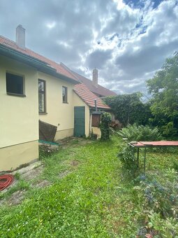 Prodám rodinný domek 4+1 v Pečkách - Dobřichov - 18