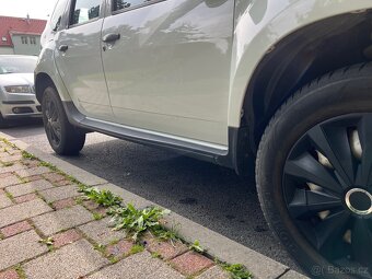 Dacia Duster 1.6 77kW, benzín, r.v. 2012, STK do 2027 - 18