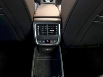 Škoda Octavia, 2.0TDI 110kW | DSG | Selection - 18