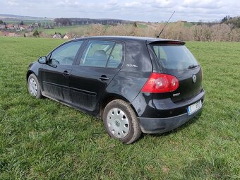 Golf V 1.4 16V 59kw Goal Edition 12/2006 výhřev sedacek - 18