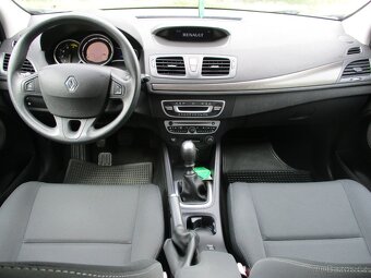 RENAULT MEGANE III 1.5 DCi - nové STK, vč. DPH - 18