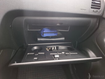 Kia Venga 1.6 CVVT 92kW 2010 klima - 18