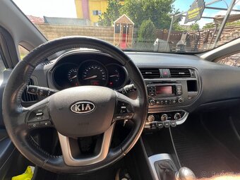 🟤 Kia Rio 1.2 CVVT 62 kW Comfort | 2012 | Najeto 122 000 km - 18