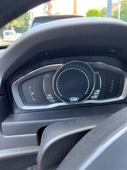 Volvo V70 D5 AWD 2014 - 18