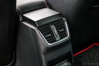 Škoda Octavia Combi 2.0 TFSI RS DSG - 18