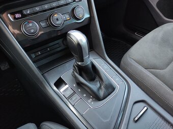 VW Tiguan TDi DSG HIGHLINE LED VYHŘ.SEDAČKY TAŽNÉ - 18