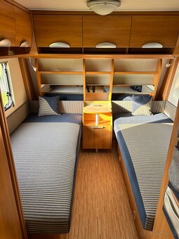 Obytný karavan - 18