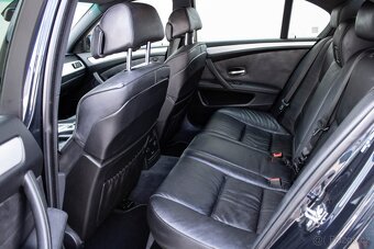 BMW Rad 5 530 xi A/T - 18