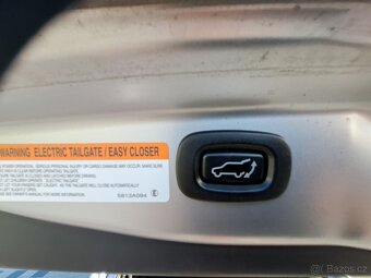 Mitsubishi Outlander 2.0 PHEV,  jen 37.t.Km - 18