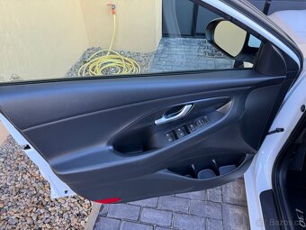 Hyundai i30 1.4i 115000Km - 18