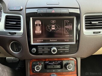 Volkswagen Touareg, 4,2TDi V8, FULL SERVIS, DPH, TOP - 18