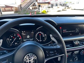 Alfa Romeo Stelvio 2,2JTD - 18