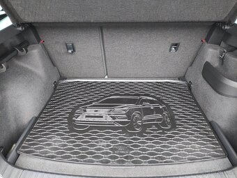 Škoda Karoq TSi DSG STYLE FullLED KAMERA TAŽNÉ - 18
